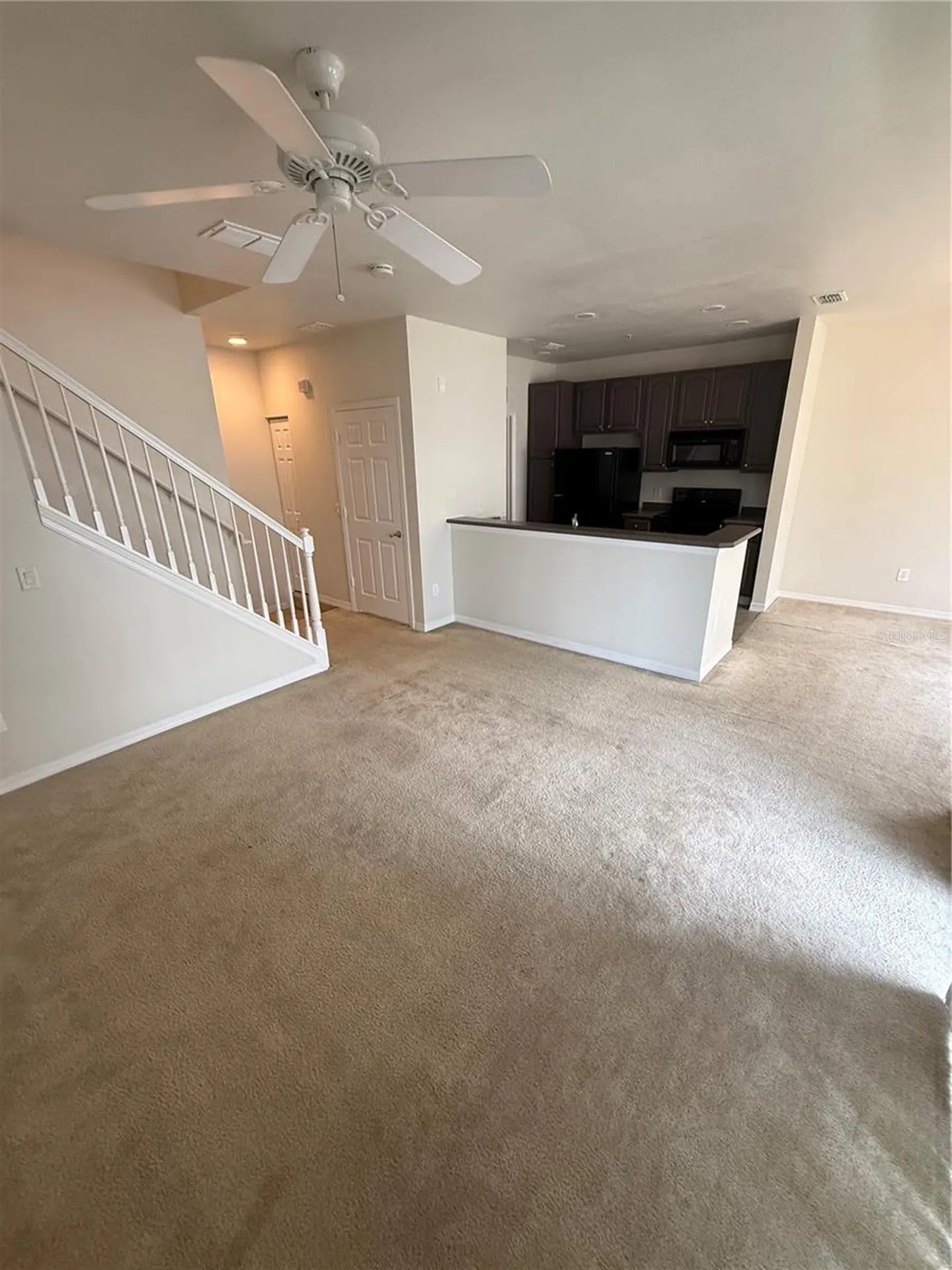2532 Grand Central Parkway Orlando FL 32839