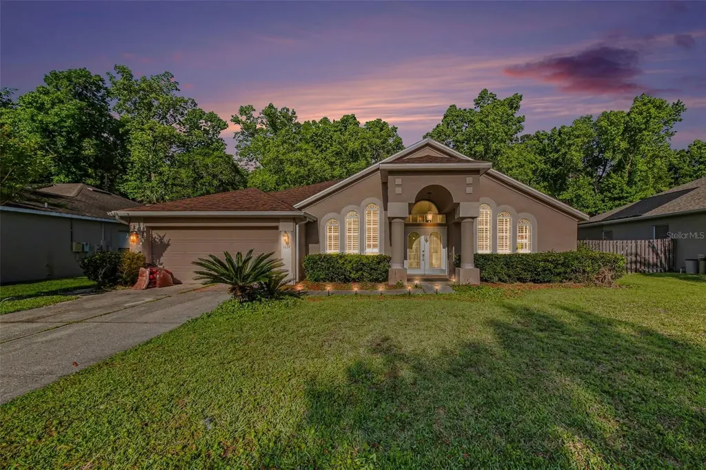 1054 Winding Waters Circle Winter Springs FL 32708