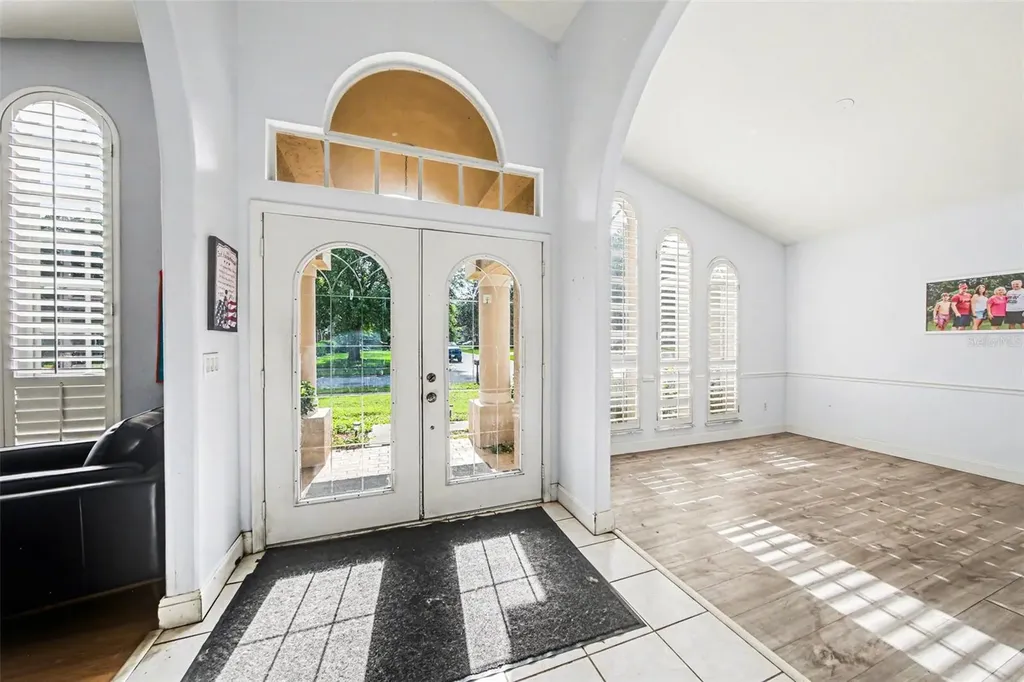 1054 Winding Waters Circle Winter Springs FL 32708