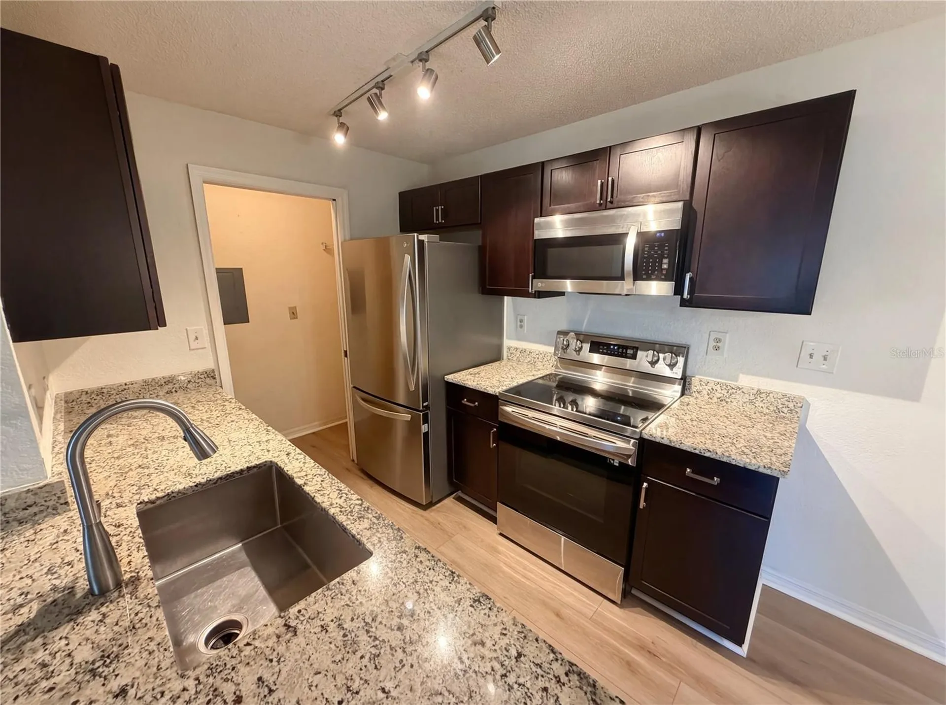 10265 Gandy Boulevard N St Petersburg FL 33702