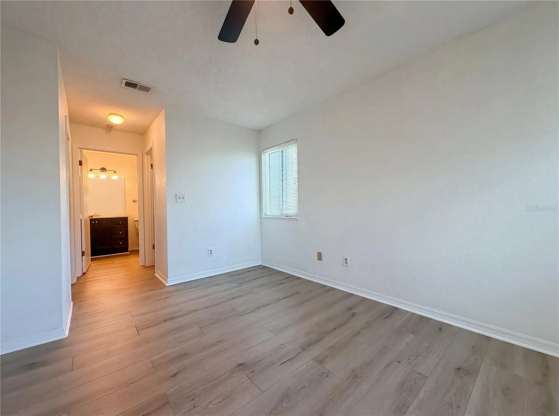 10265 Gandy Boulevard N St Petersburg FL 33702
