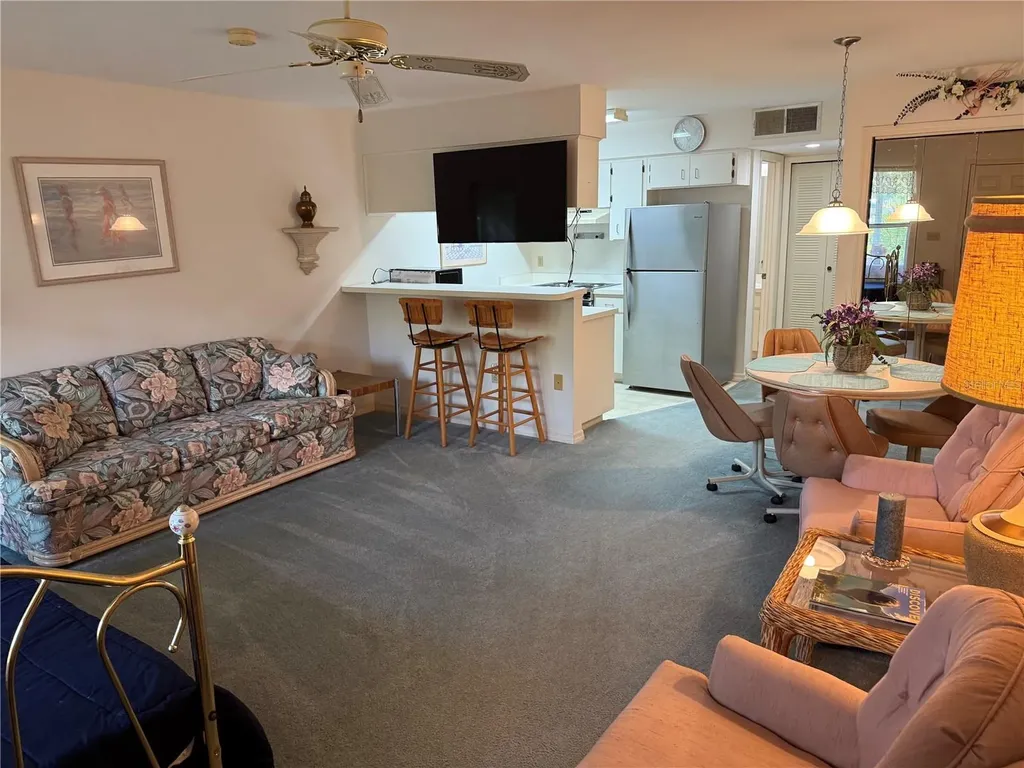 857 SE Mayo Drive Crystal River FL 34429