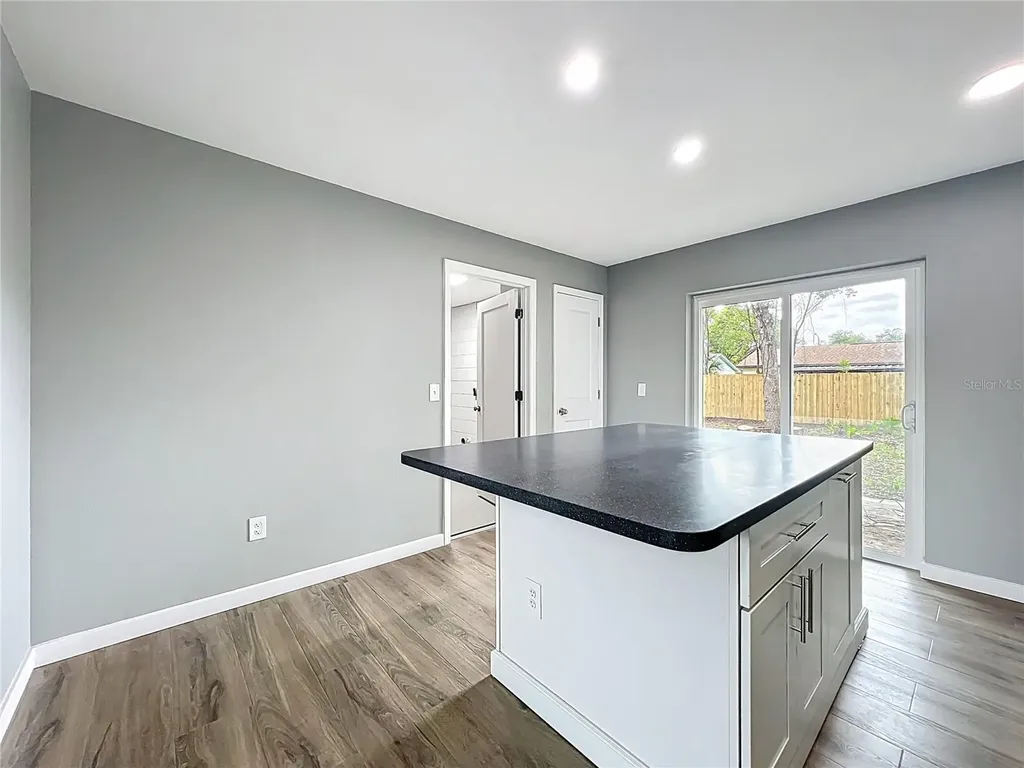 6848 Compass Court Orlando FL 32810