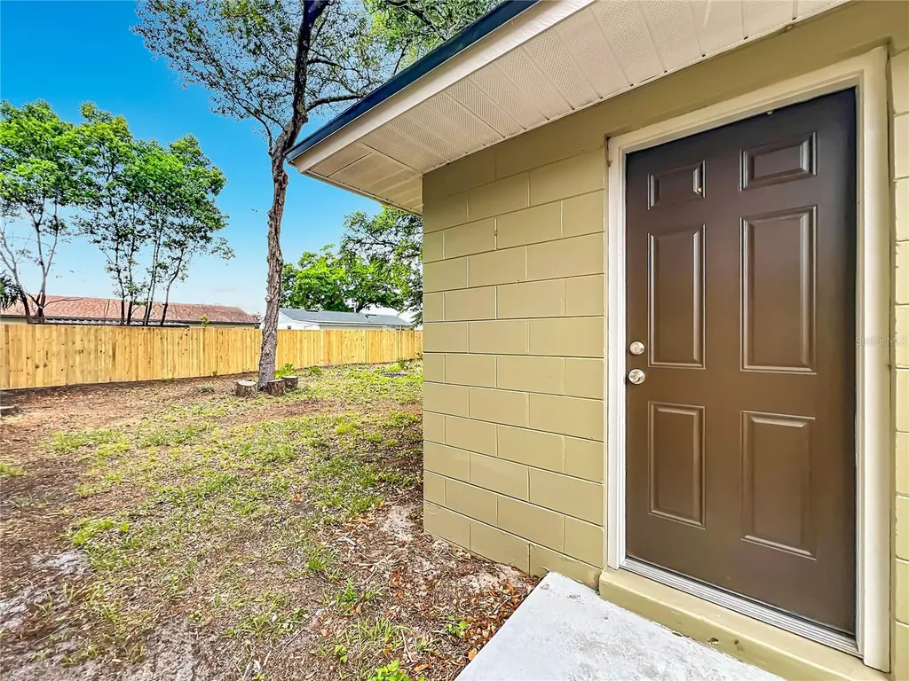 6848 Compass Court Orlando FL 32810