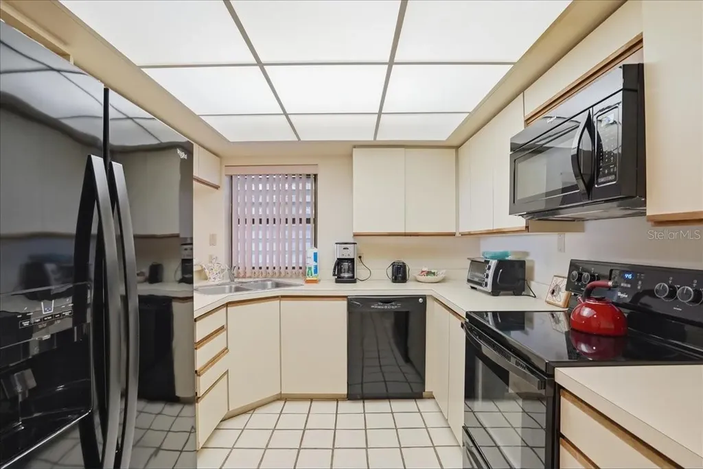 5611 Gulf Of Mexico Drive Longboat Key FL 34228