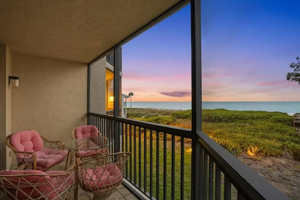 5611 Gulf Of Mexico Drive Longboat Key FL 34228