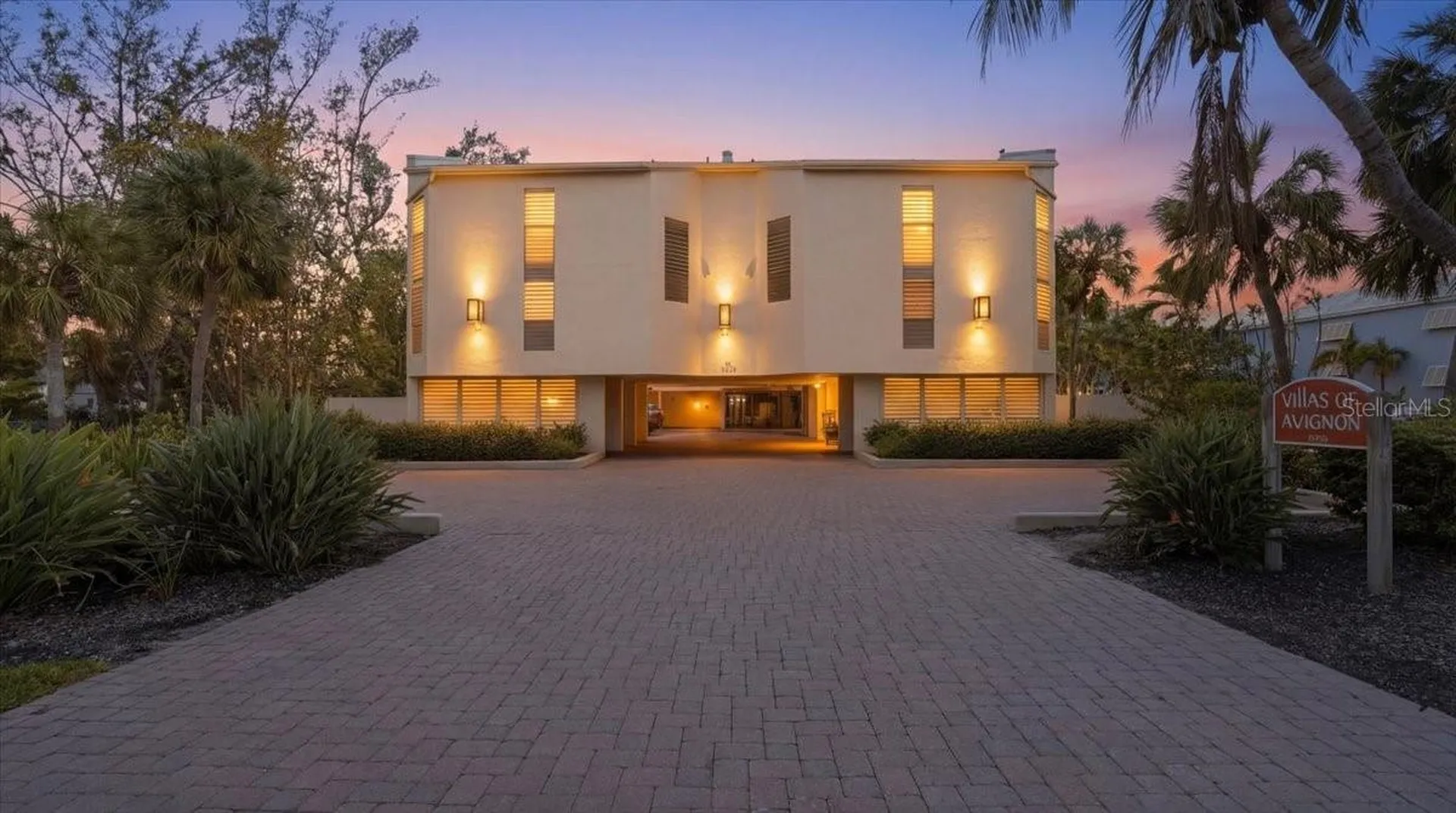 5611 Gulf Of Mexico Drive Longboat Key FL 34228