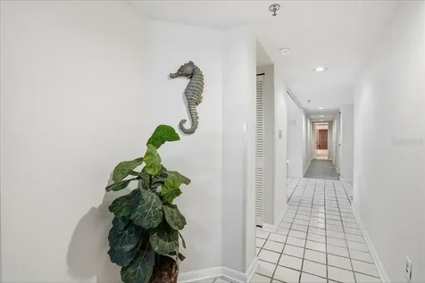 5611 Gulf Of Mexico Drive Longboat Key FL 34228