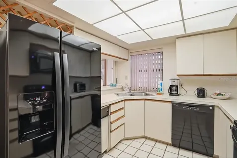 5611 Gulf Of Mexico Drive Longboat Key FL 34228