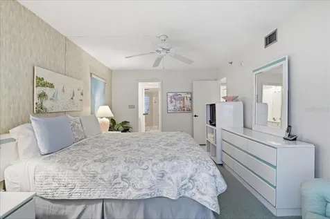 5611 Gulf Of Mexico Drive Longboat Key FL 34228