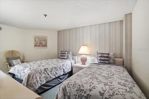 5611 Gulf Of Mexico Drive Longboat Key FL 34228