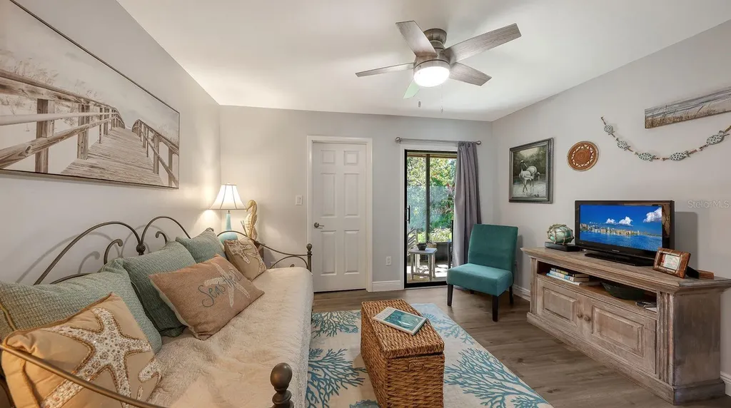 6519 Draw Lane Sarasota FL 34238