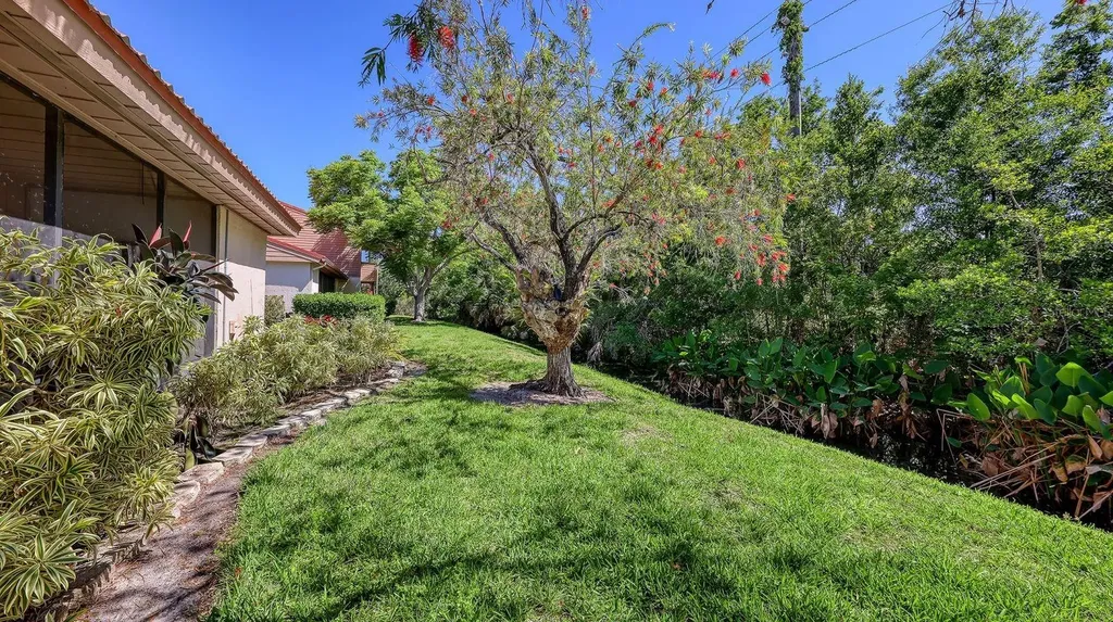 6519 Draw Lane Sarasota FL 34238