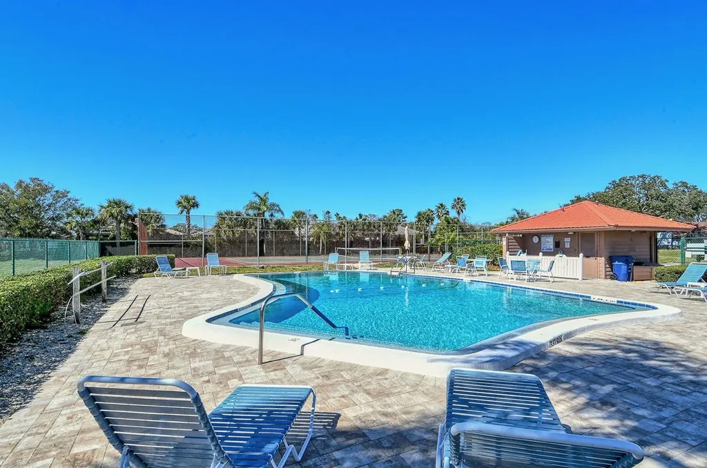 6519 Draw Lane Sarasota FL 34238