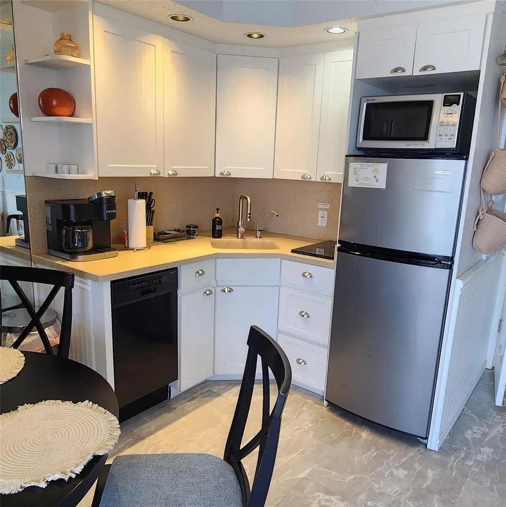 800 Bayway Boulevard Clearwater Beach FL 33767