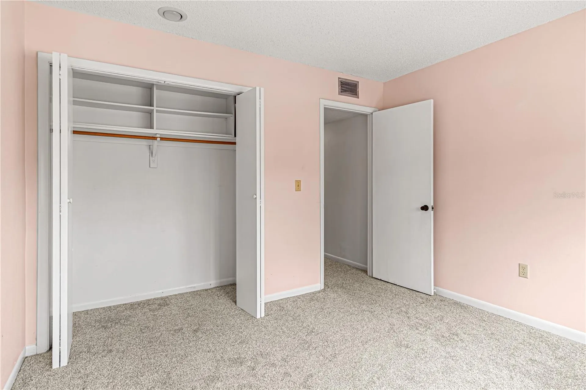 5840 Peregrine Avenue Orlando FL 32819