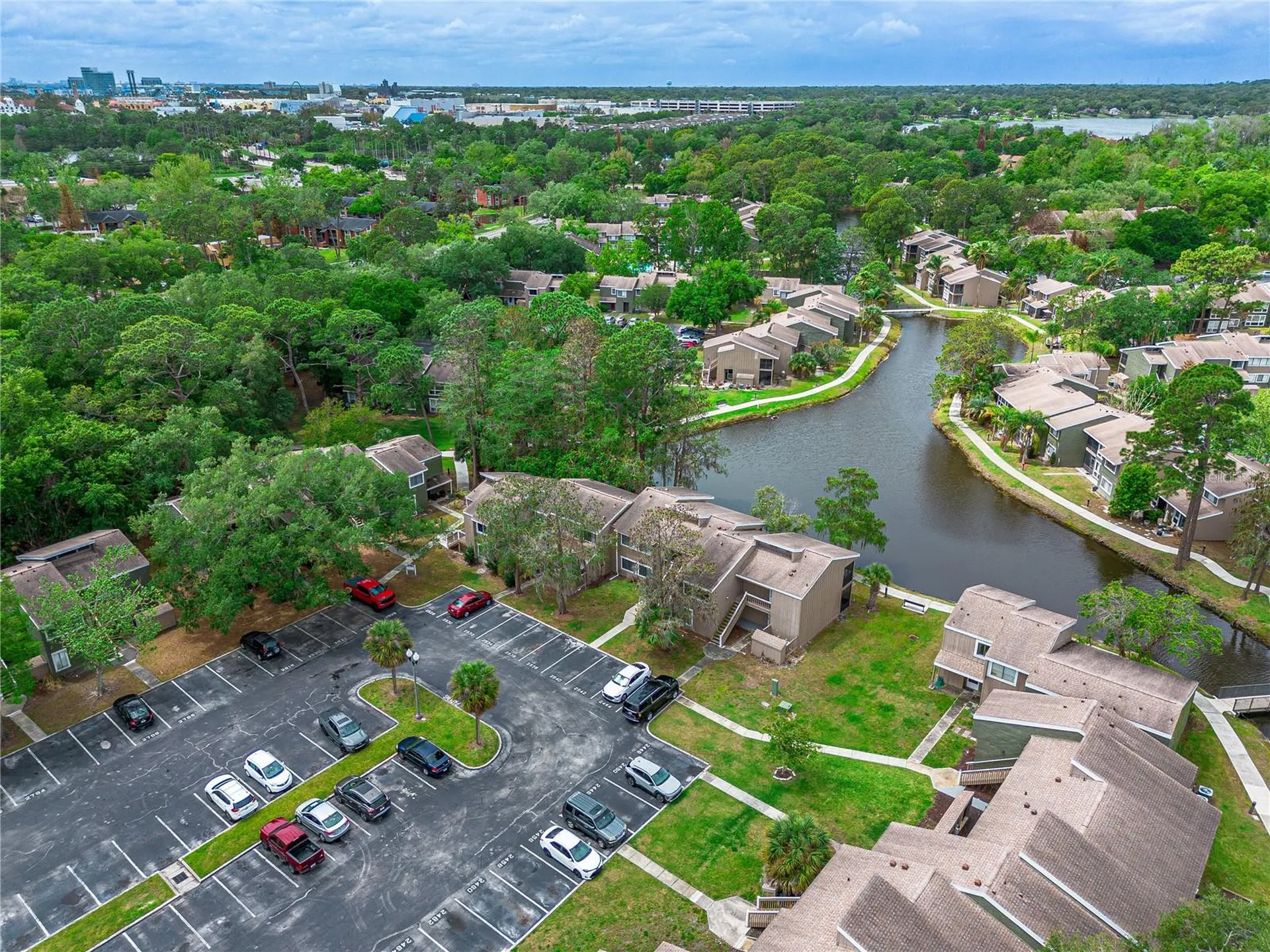 5840 Peregrine Avenue Orlando FL 32819
