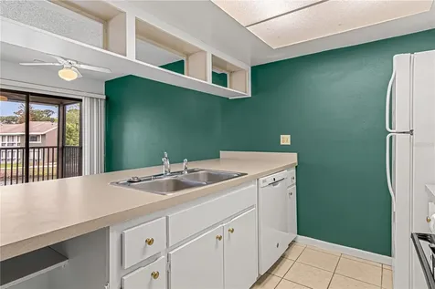 5840 Peregrine Avenue Orlando FL 32819