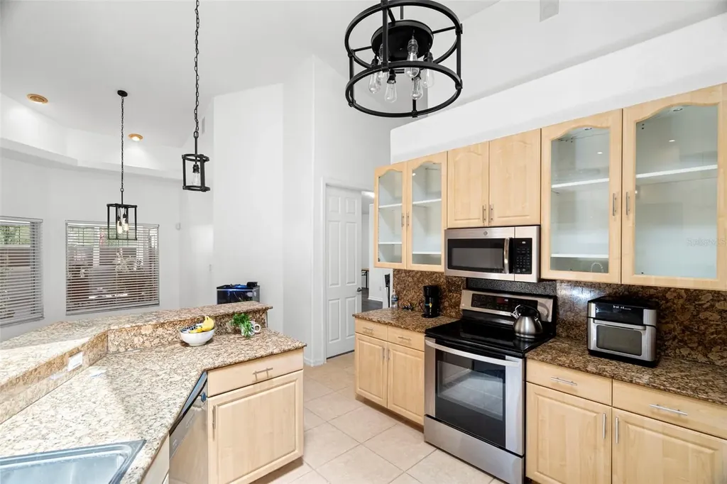6702 Josie Drive Seffner FL 33584