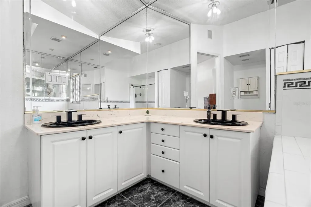 6702 Josie Drive Seffner FL 33584