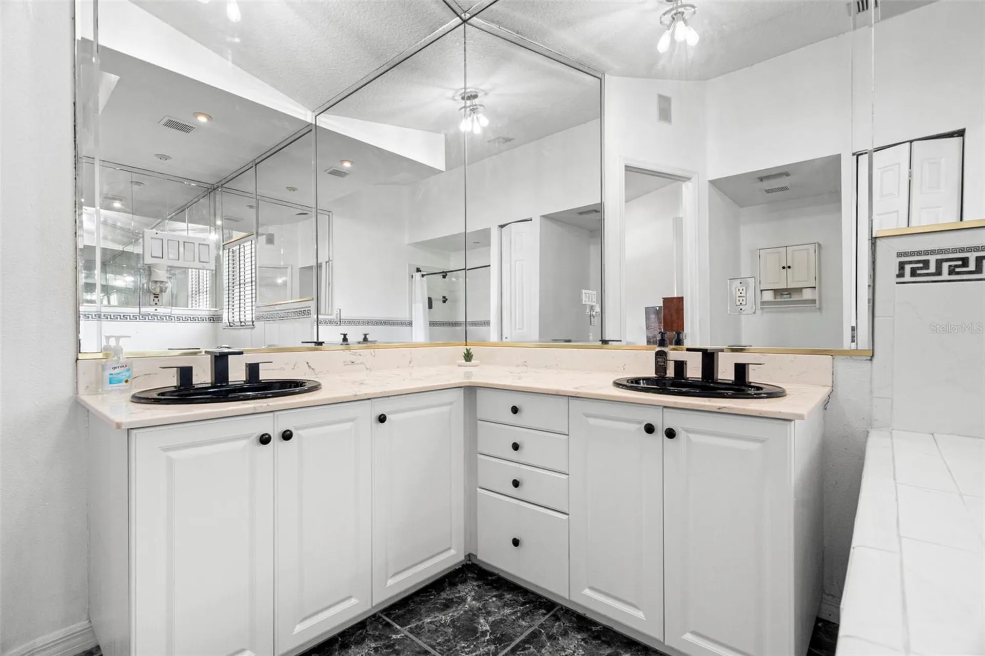 6702 Josie Drive Seffner FL 33584