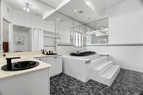 6702 Josie Drive Seffner FL 33584