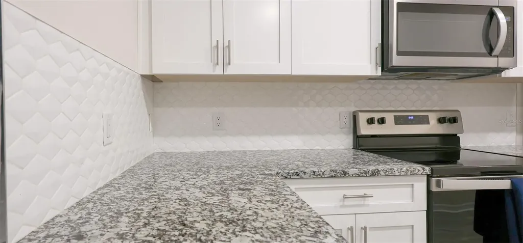 2992 Mearshire Drive Clearwater FL 33760