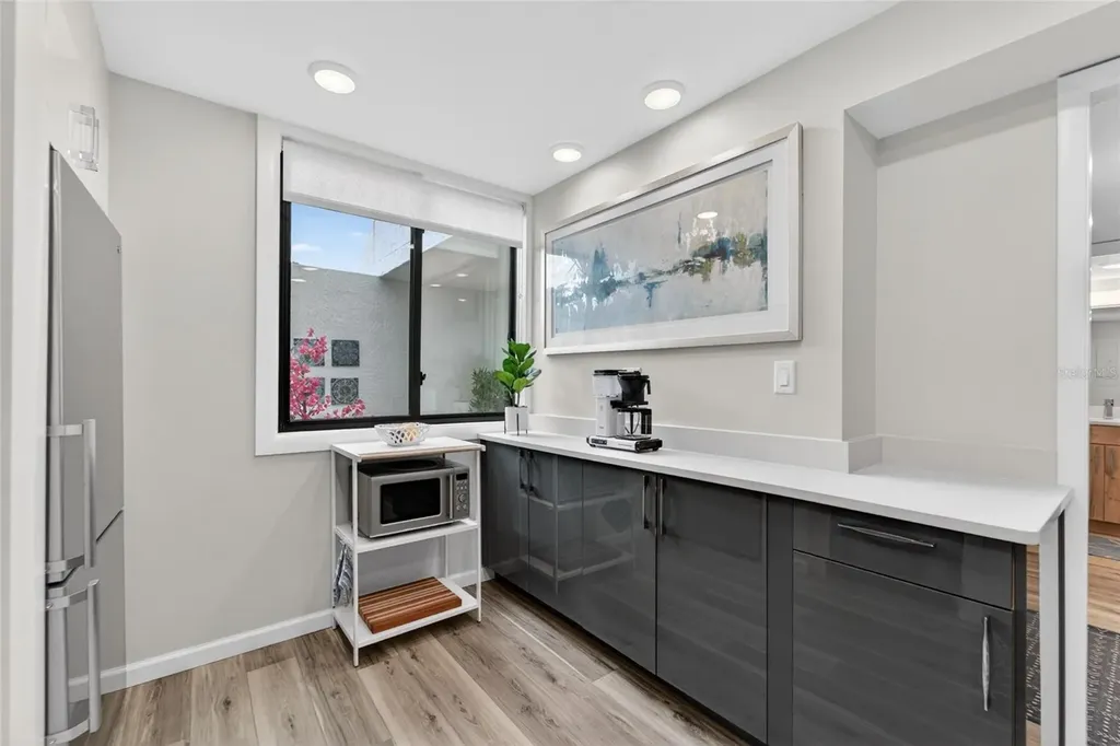 828 Bayport Way Longboat Key FL 34228