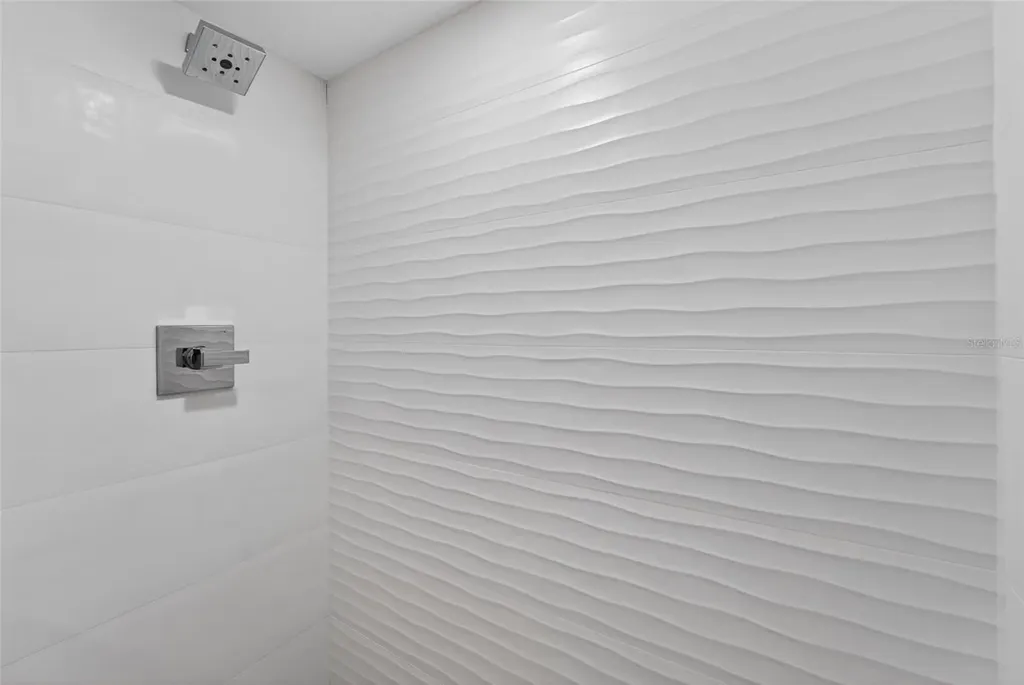 828 Bayport Way Longboat Key FL 34228