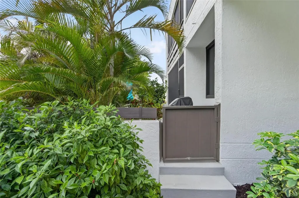 828 Bayport Way Longboat Key FL 34228
