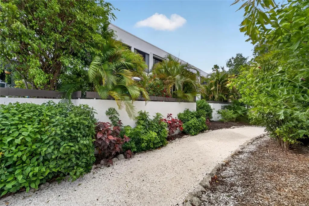 828 Bayport Way Longboat Key FL 34228