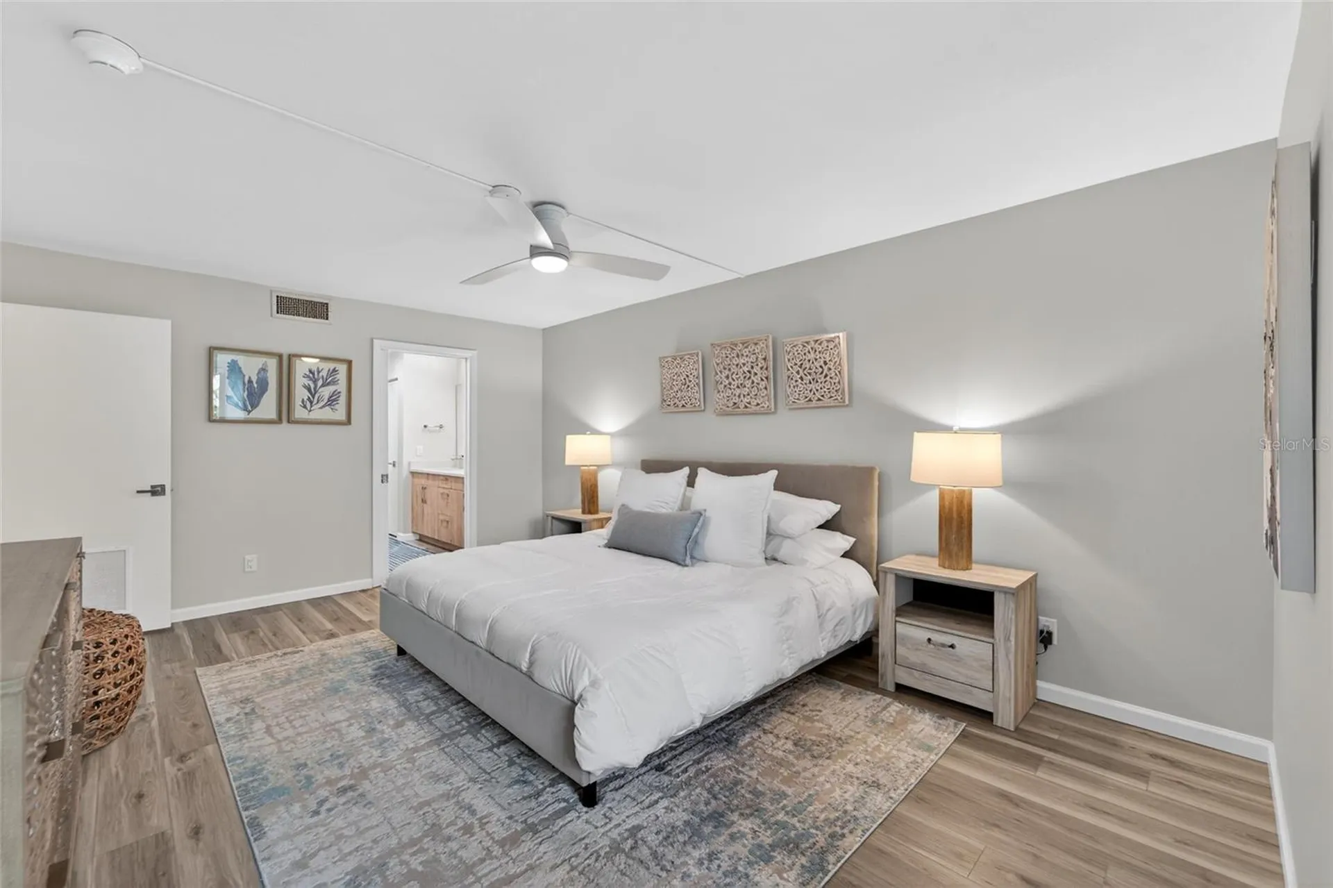 828 Bayport Way Longboat Key FL 34228