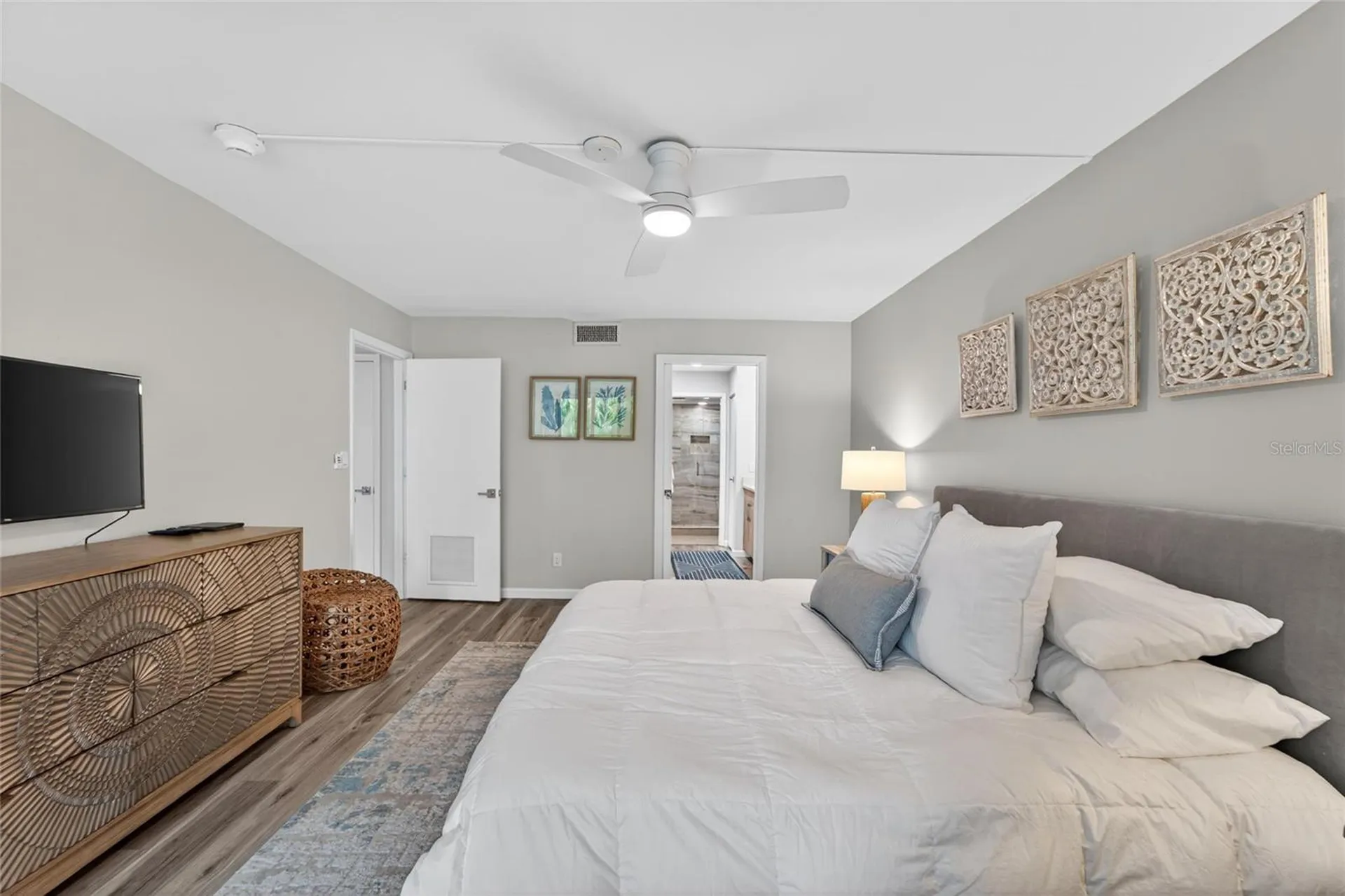 828 Bayport Way Longboat Key FL 34228