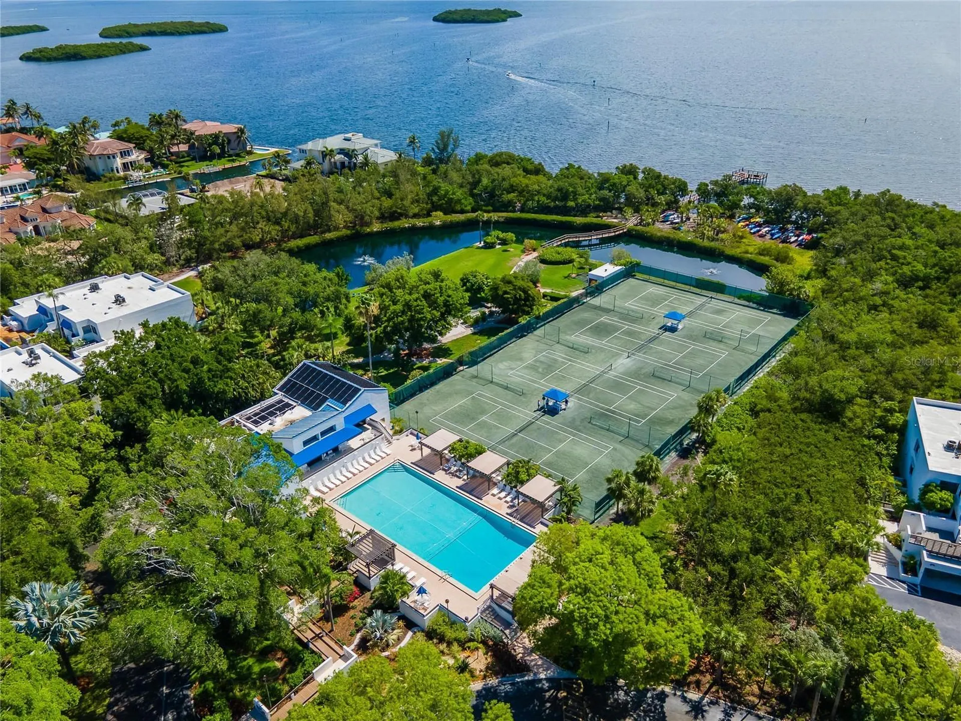 828 Bayport Way Longboat Key FL 34228