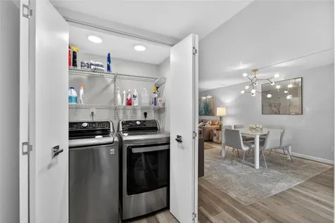828 Bayport Way Longboat Key FL 34228
