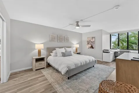 828 Bayport Way Longboat Key FL 34228