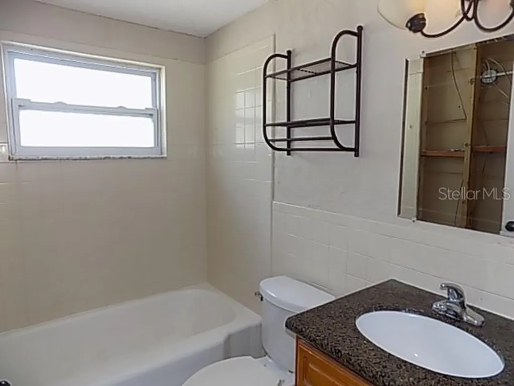 3642 Dover Drive Sarasota FL 34235