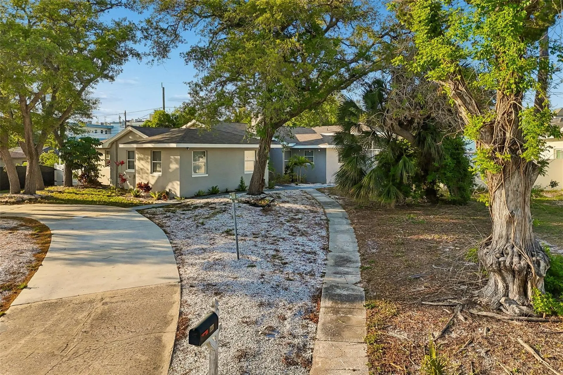 125 Harbor Bluff Drive Largo FL 33770