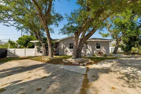 125 Harbor Bluff Drive Largo FL 33770