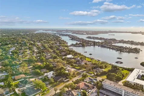 125 Harbor Bluff Drive Largo FL 33770