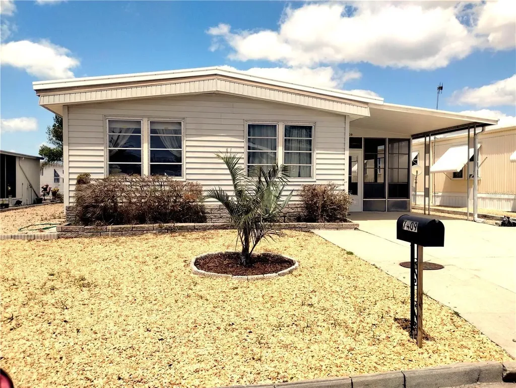 7409 Skyline Drive Hudson FL 34667