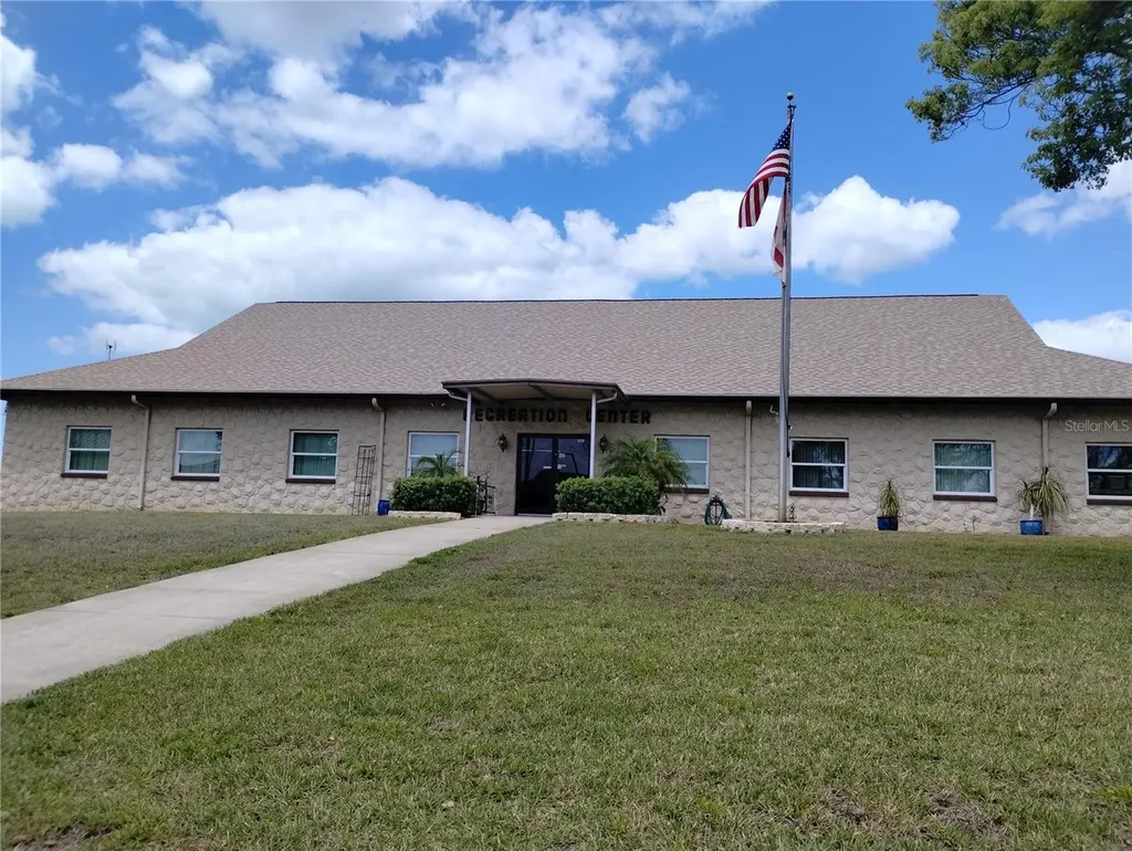 7409 Skyline Drive Hudson FL 34667