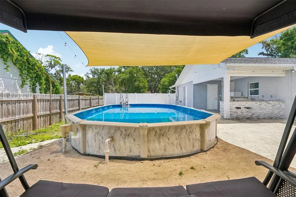1414 Seffner Valrico Road Seffner FL 33584