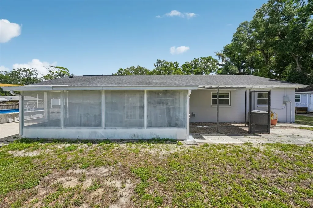 1414 Seffner Valrico Road Seffner FL 33584
