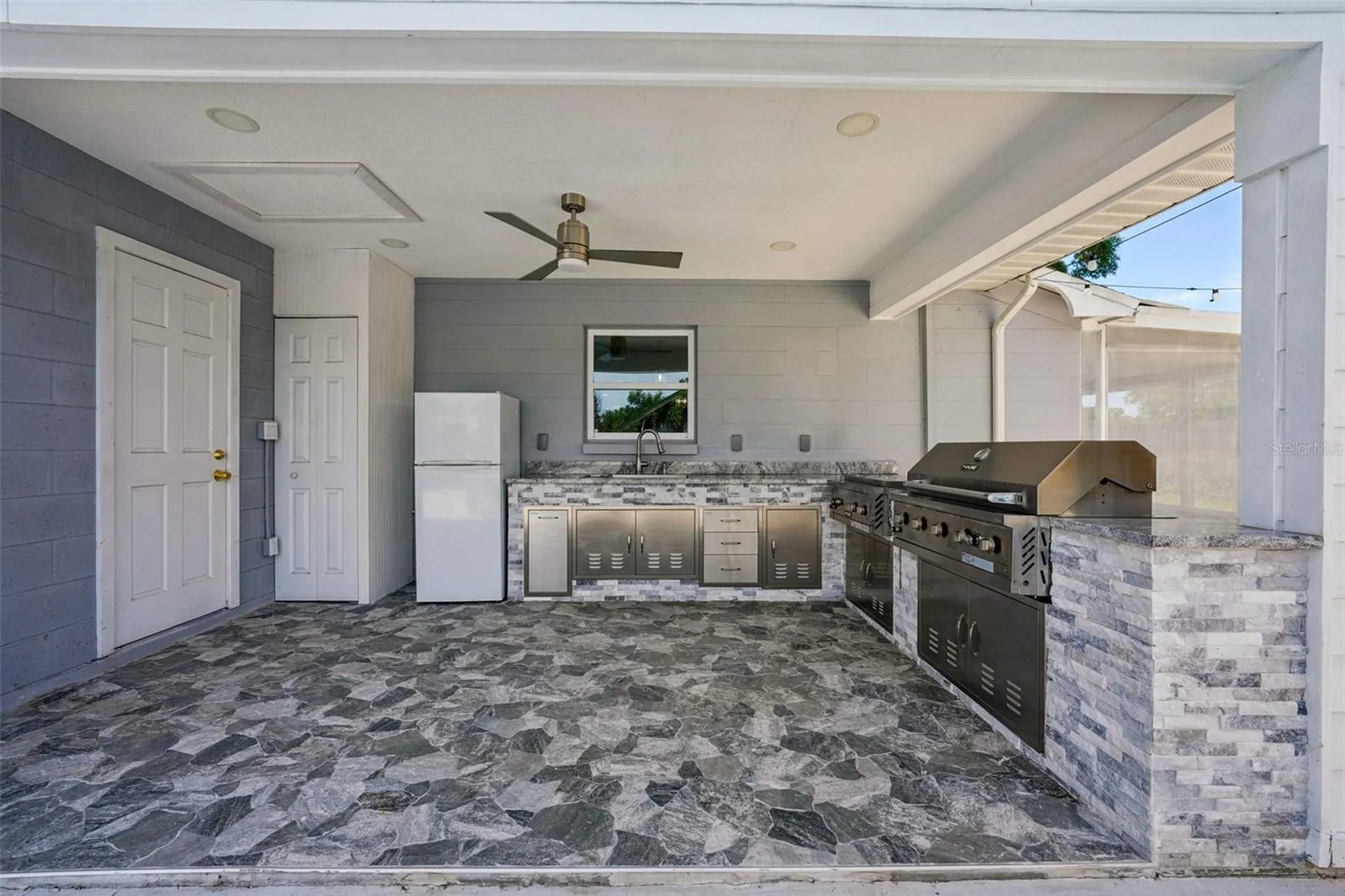 1414 Seffner Valrico Road Seffner FL 33584