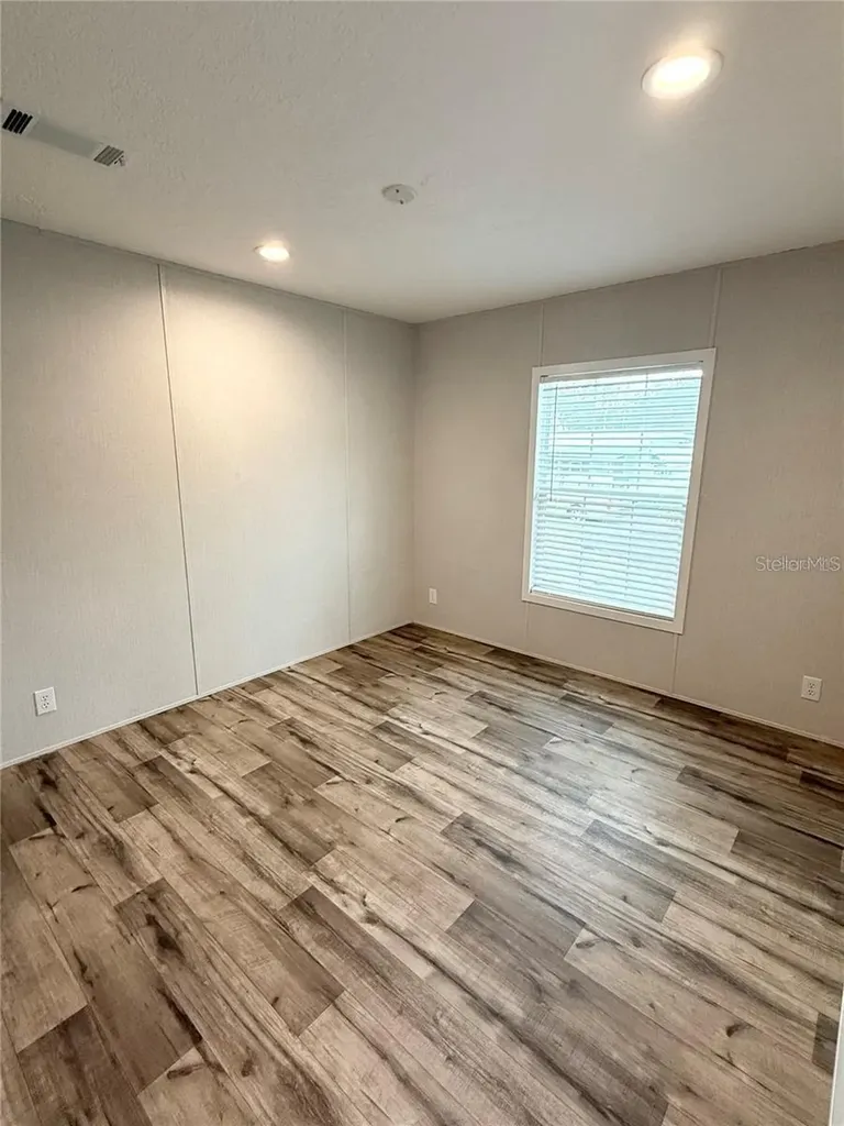 7801 34th Avenue N St Petersburg FL 33710