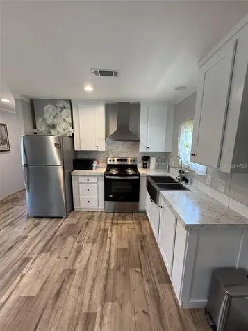 7801 34th Avenue N St Petersburg FL 33710