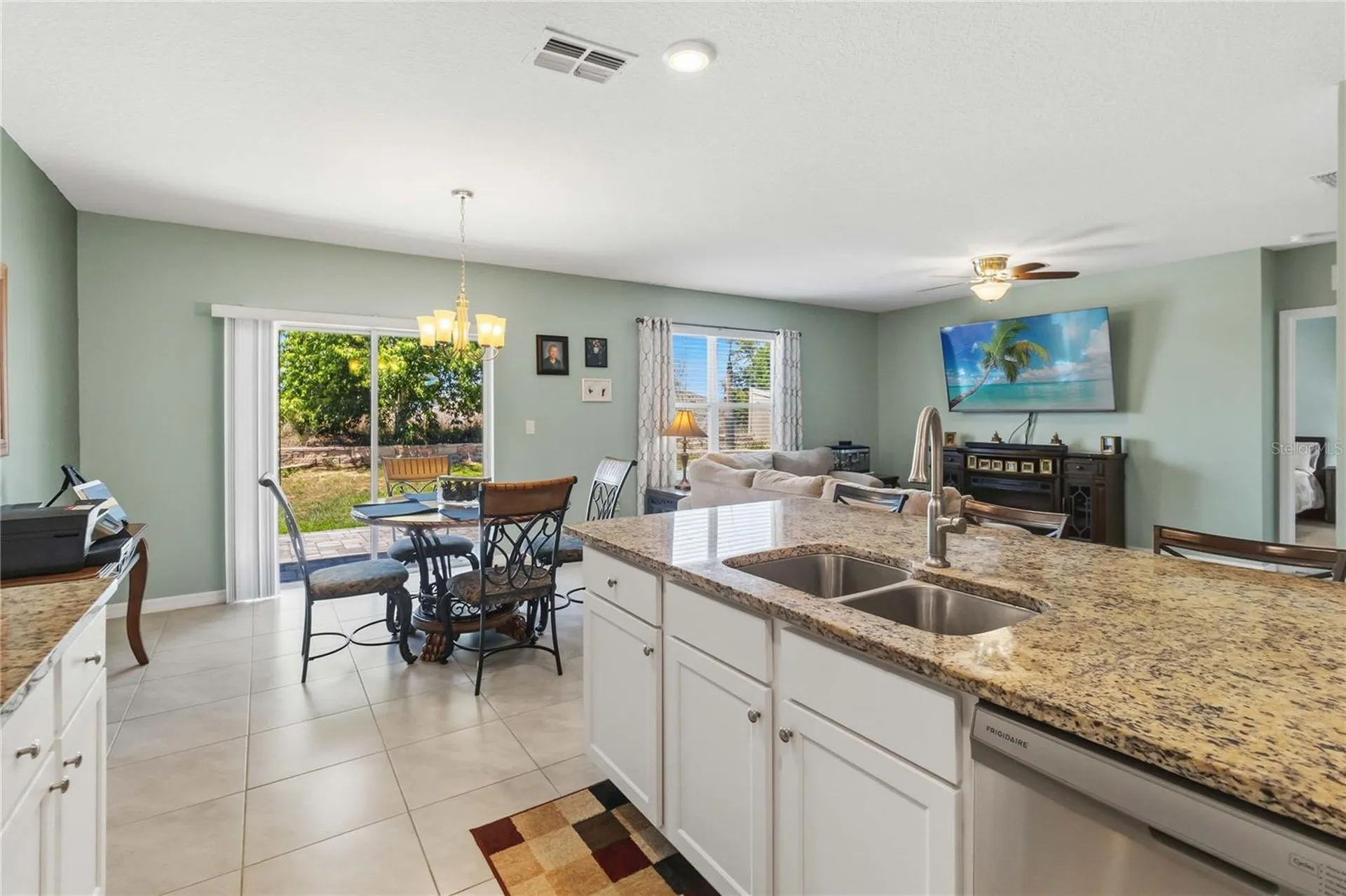 2464 White Poppy Drive Kissimmee FL 34747