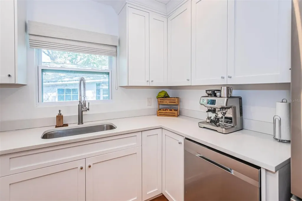 2657 44th Street S Gulfport FL 33711