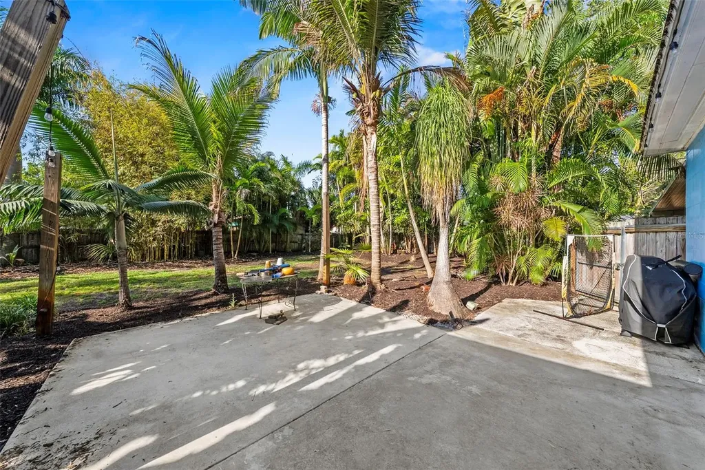 2657 44th Street S Gulfport FL 33711